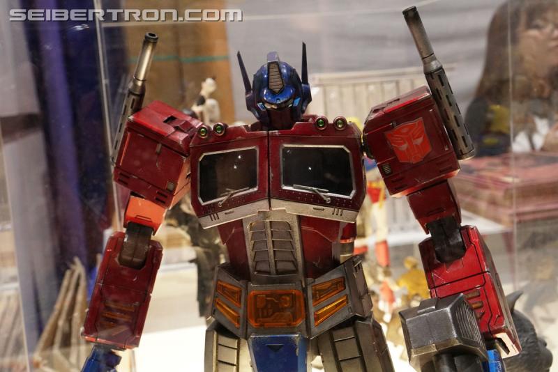 SDCC 2017: Licensed Transformers Products - Transformers Event: Licensed Tfs 122