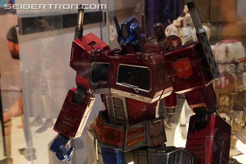 SDCC 2017: Licensed Transformers Products - Transformers Event: Licensed Tfs 127