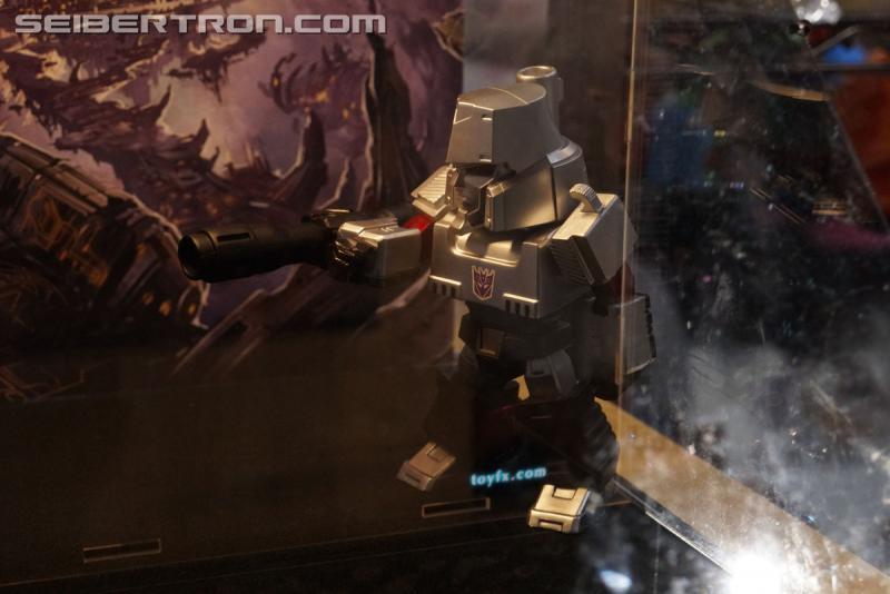 SDCC 2017: Licensed Transformers Products - Transformers Event: Licensed Tfs 172