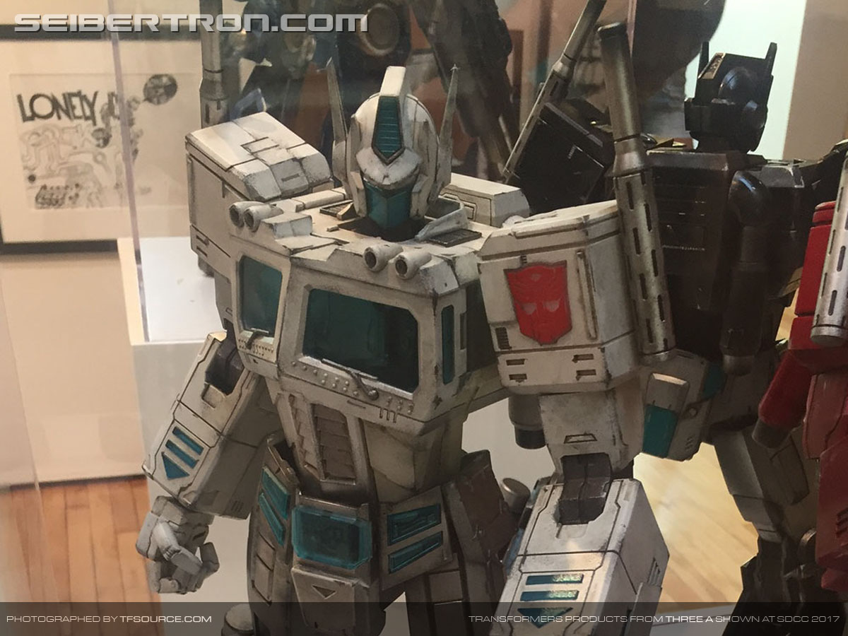 SDCC 2017 - Three A Transformers products (photos by TFsource)