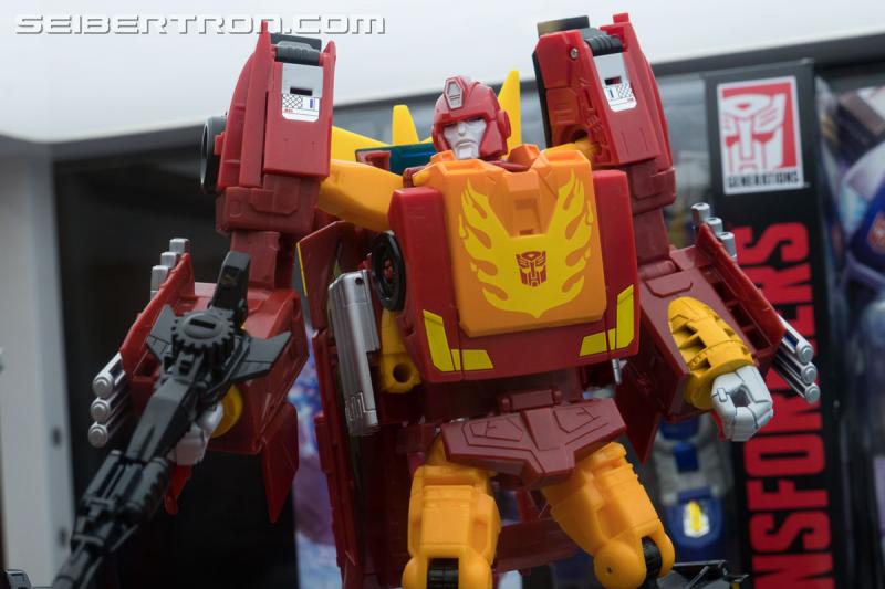 HASCON 2017: Power of the Primes - Part 1 of 2 - Transformers Event: DSC02119