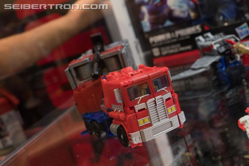 HASCON 2017: Power of the Primes - Part 1 of 2 - Transformers Event: DSC02380