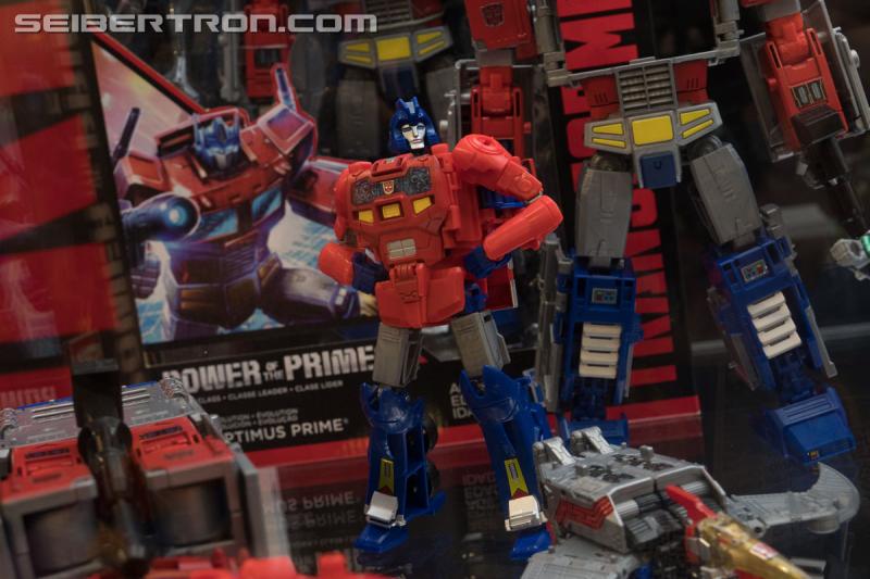 HASCON 2017: Power of the Primes - Part 1 of 2 - Transformers Event: DSC02443