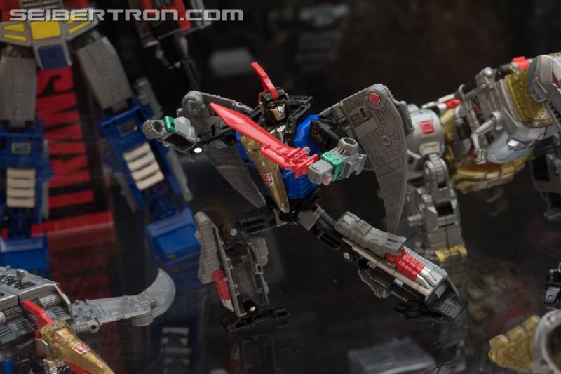Transformers News: Gallery for Transformers Power of the Primes Figures on Showfloor at #HASCON Transformers News: Gallery for Transformers Power of the Primes Figures on Showfloor at #HASCON
