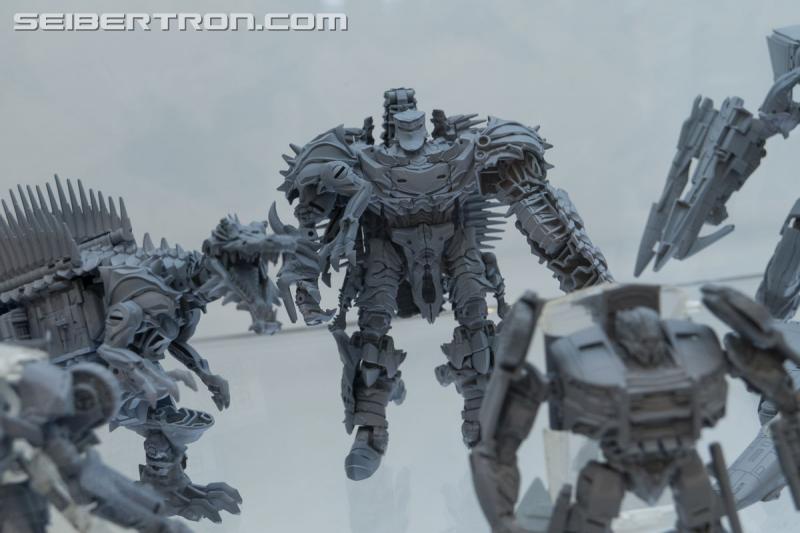 HASCON 2017: Gray Model Prototypes and Unreleased Figures - Transformers Event: DSC02258