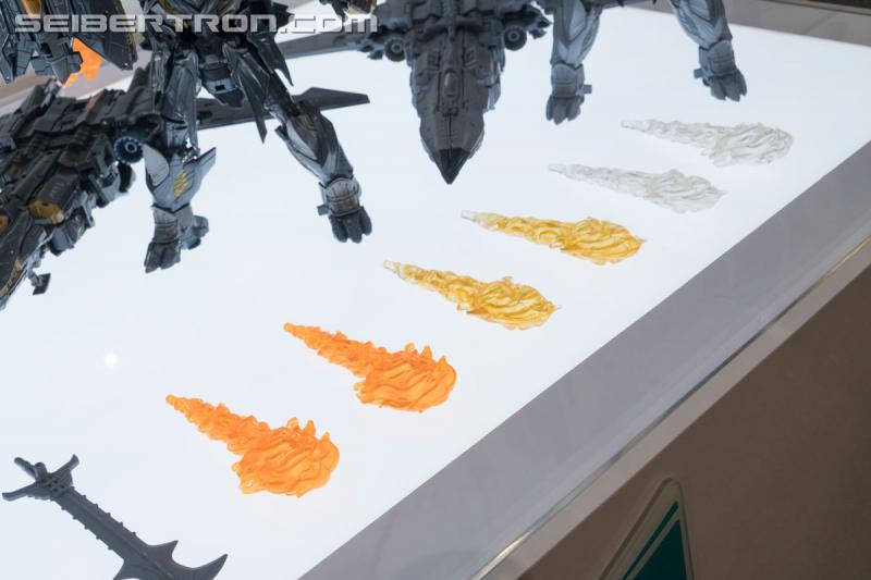 HASCON 2017: Gray Model Prototypes and Unreleased Figures - Transformers Event: DSC02282