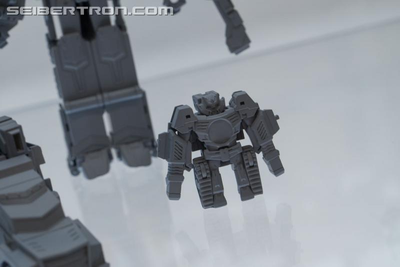 HASCON 2017: Gray Model Prototypes and Unreleased Figures - Transformers Event: DSC02300