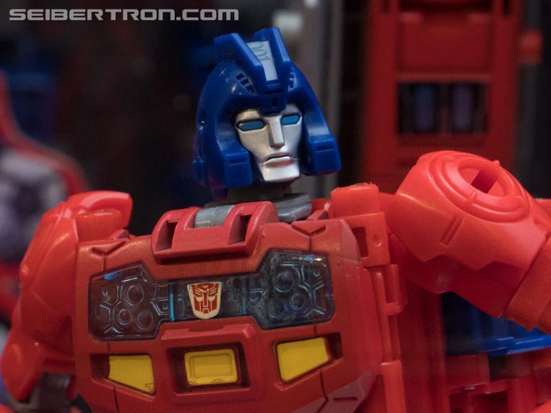 HASCON 2017: Power of the Primes - Part 2 of 2 - Transformers Event: DSC02441b