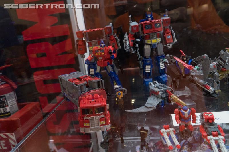 HASCON 2017: Power of the Primes - Part 2 of 2 - Transformers Event: DSC02634