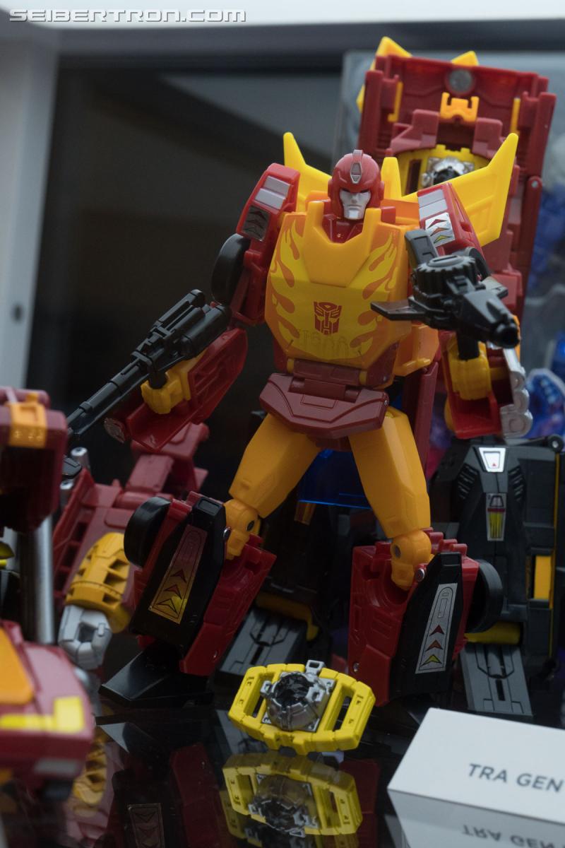 HASCON 2017: Power of the Primes - Part 2 of 2 - Transformers Event: DSC02643