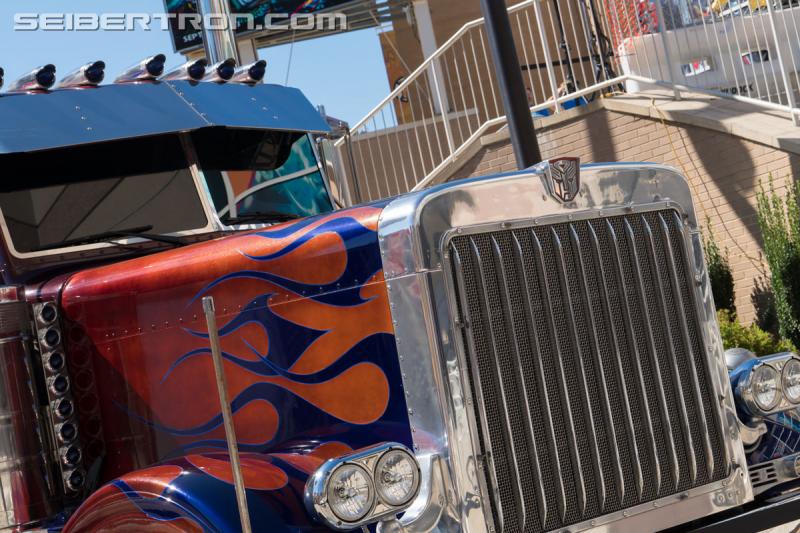 HASCON 2017: Real world Transformers vehicles on display - Transformers Event: DSC02355
