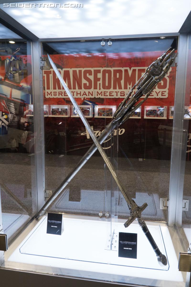 HASCON 2017: Transformers The Last Knight Movie Props - Transformers Event: DSC02551