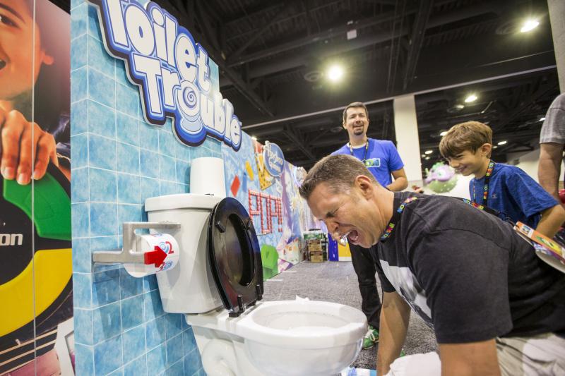 HASCON 2017: Official HASCON Images from Hasbro - Transformers Event: HASCON TOILET TROUBLE.JPG