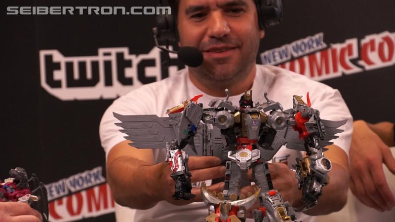NYCC 2017: Titan Class Predaking's Wing Revealed - Transformers Event: Titan Class Predaking Wing 05