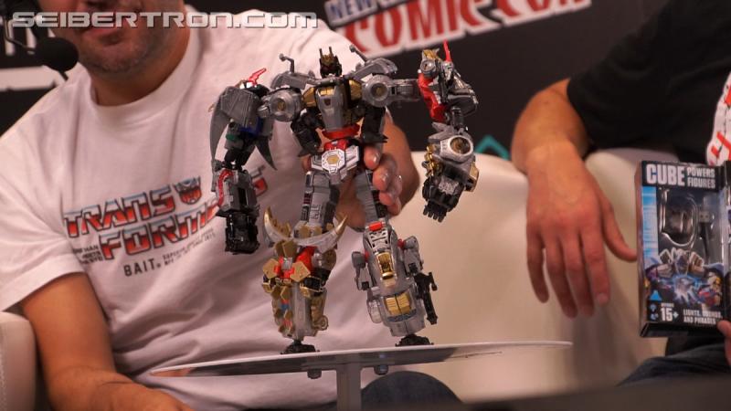 NYCC 2017: Power of the Primes VOLCANICUS Painted Sample - Transformers Event: Volcanicus 18