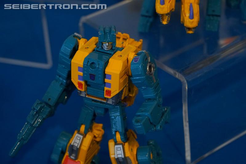 NYCC 2017: NYCC Reveals: Power of the Primes Terrorcons - Transformers Event: Terrorcons 069