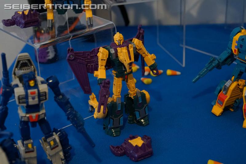 NYCC 2017: NYCC Reveals: Power of the Primes Terrorcons - Transformers Event: Terrorcons 091