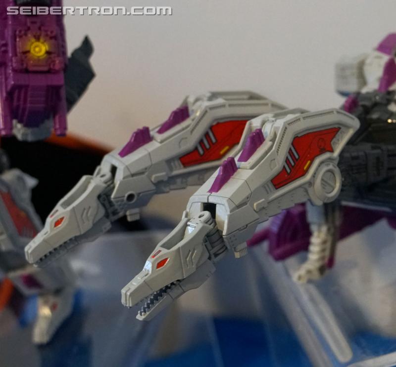 NYCC 2017: NYCC Reveals: Power of the Primes Terrorcons - Transformers Event: Terrorcons 104