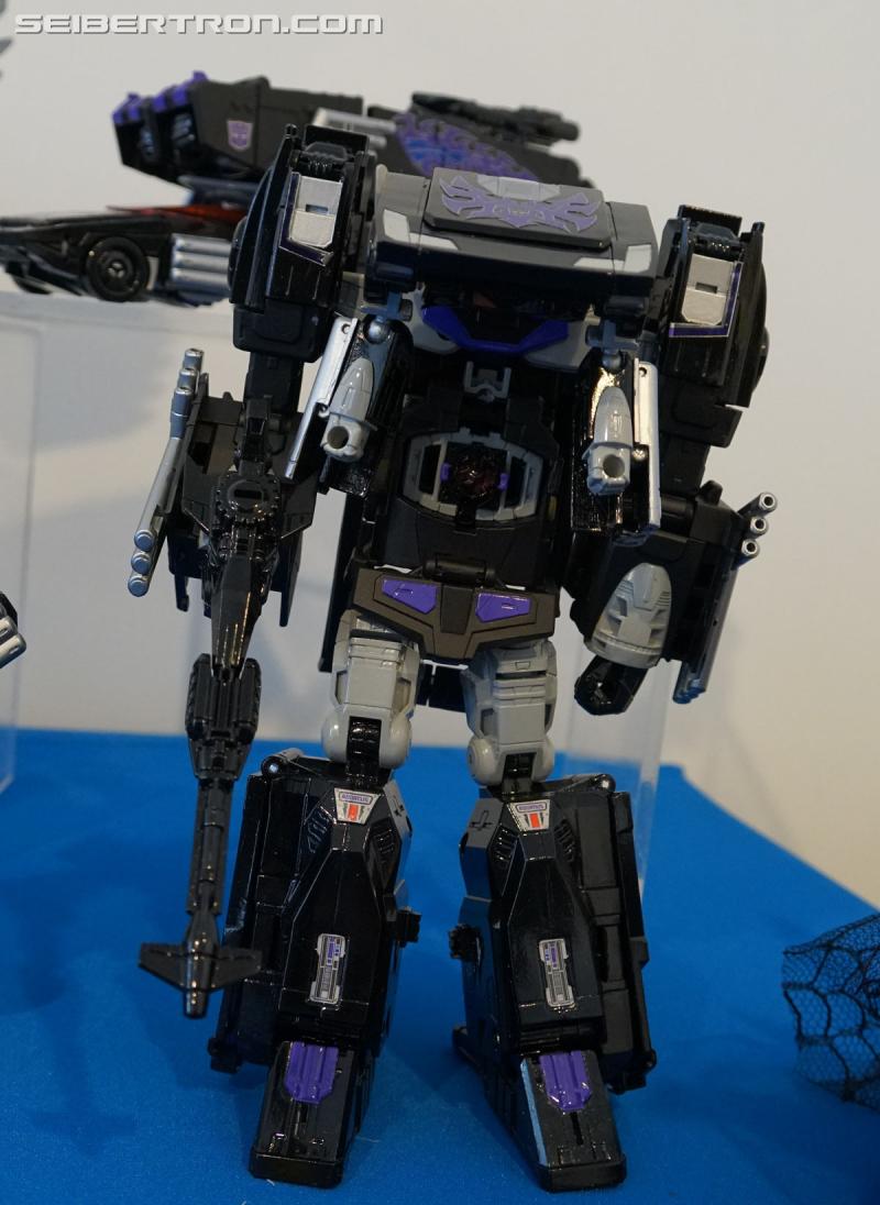 NYCC 2017 - NYCC Reveals: Power of the Primes Rodimus Unicronus