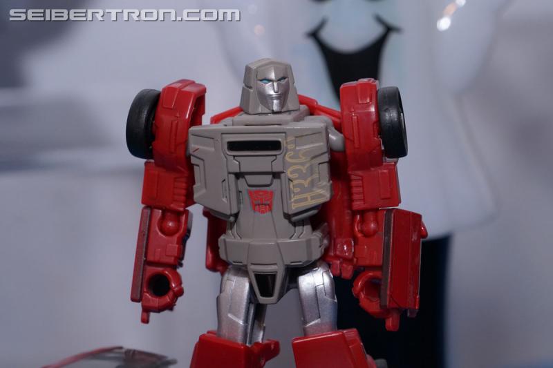 NYCC 2017: NYCC Reveals: Power of the Primes Legends Class - Transformers Event: Legends Class 004