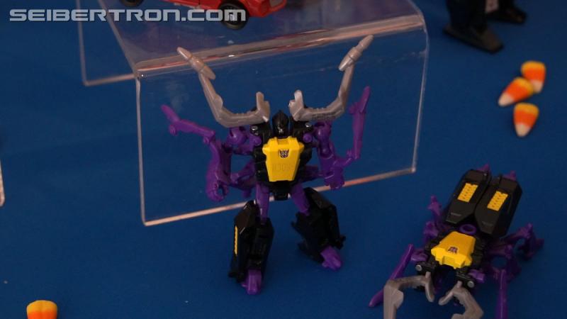 NYCC 2017: NYCC Reveals: Power of the Primes Legends Class - Transformers Event: Legends Class 017