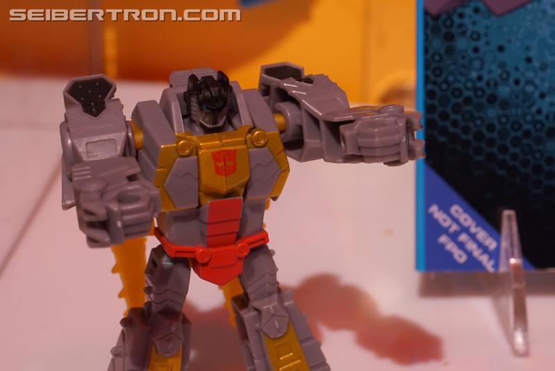 Toy Fair 2018 - Transformers Cyberverse