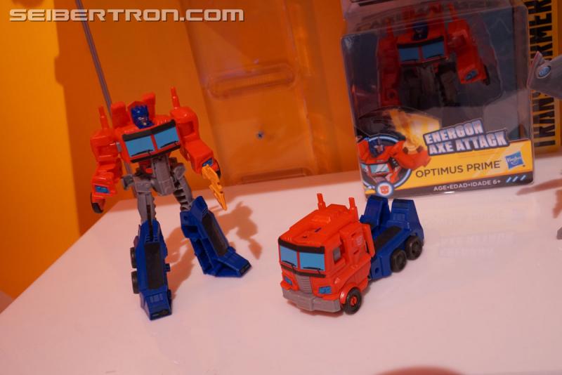 Toy Fair 2018: Transformers Cyberverse - Transformers Event: Cyberverse 052