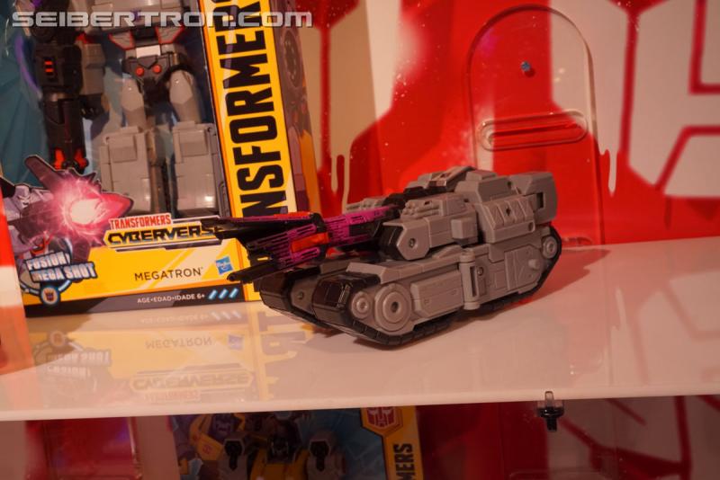 Toy Fair 2018: Transformers Cyberverse - Transformers Event: Cyberverse 083