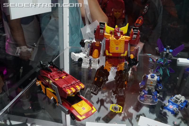 Toy Fair 2018: Transformers Power of the Primes - Transformers Event: Power Of The Primes 003