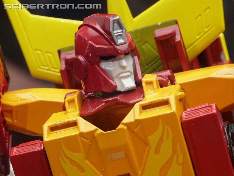 Toy Fair 2018: Transformers Power of the Primes - Transformers Event: Power Of The Primes 010