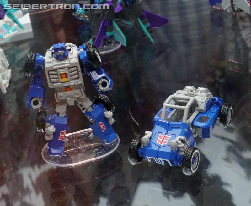 Toy Fair 2018: Transformers Power of the Primes - Transformers Event: Power Of The Primes 017