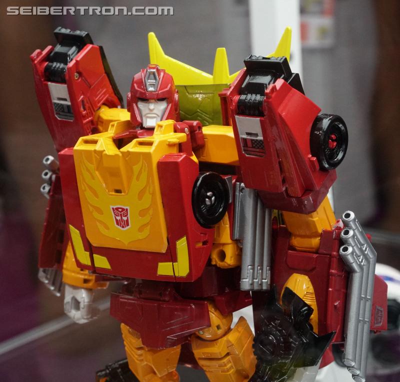 Toy Fair 2018: Transformers Power of the Primes - Transformers Event: Power Of The Primes 056