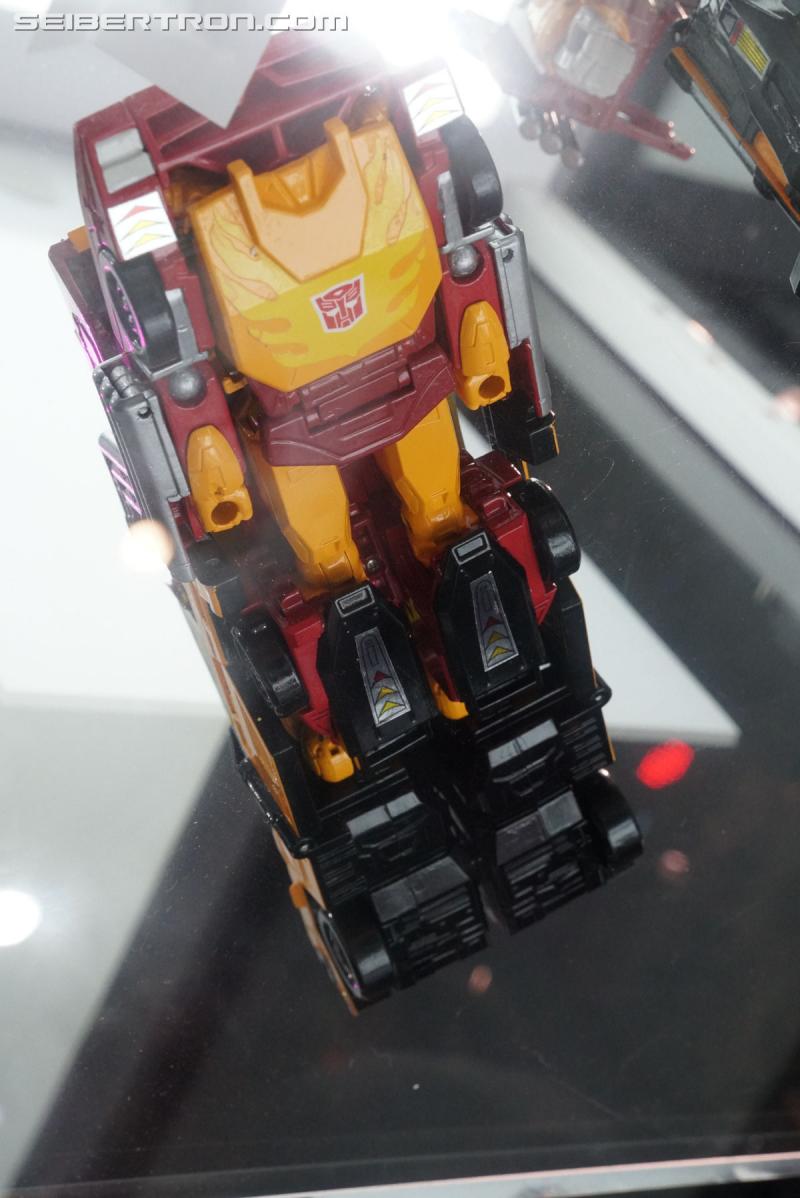Toy Fair 2018: Transformers Power of the Primes - Transformers Event: Power Of The Primes 062