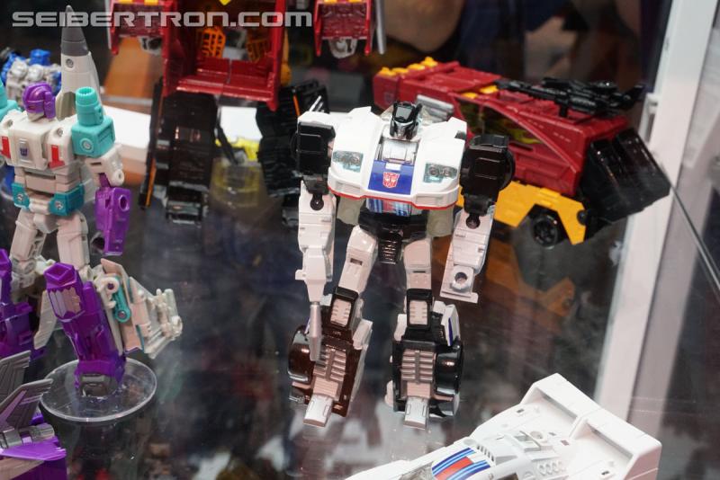 Toy Fair 2018: Transformers Power of the Primes - Transformers Event: Power Of The Primes 075