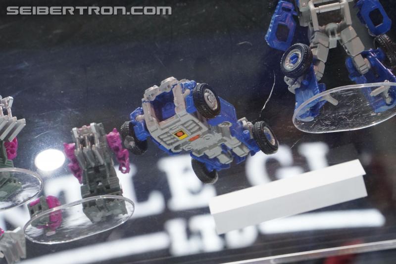 Toy Fair 2018: Transformers Power of the Primes - Transformers Event: Power Of The Primes 130