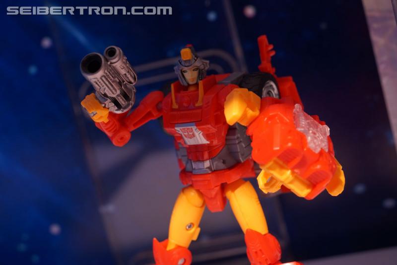 Toy Fair 2018: Transformers Power of the Primes - Transformers Event: Power Of The Primes 287