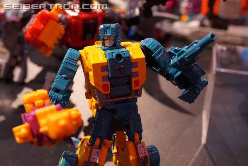 Toy Fair 2018: Transformers Power of the Primes - Transformers Event: Power Of The Primes 304