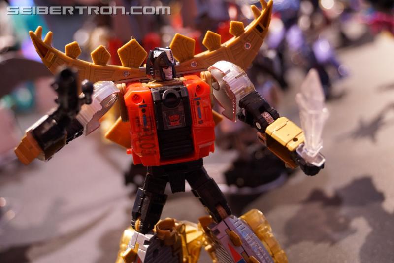 Toy Fair 2018: Transformers Power of the Primes - Transformers Event: Power Of The Primes 310