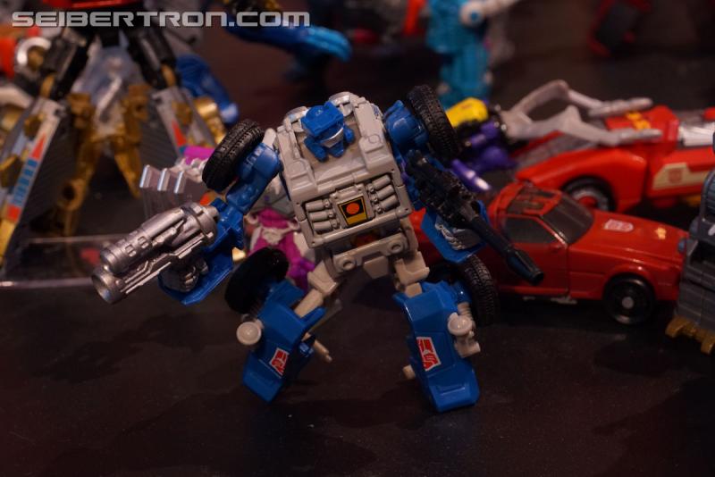 Toy Fair 2018: Transformers Power of the Primes - Transformers Event: Power Of The Primes 323