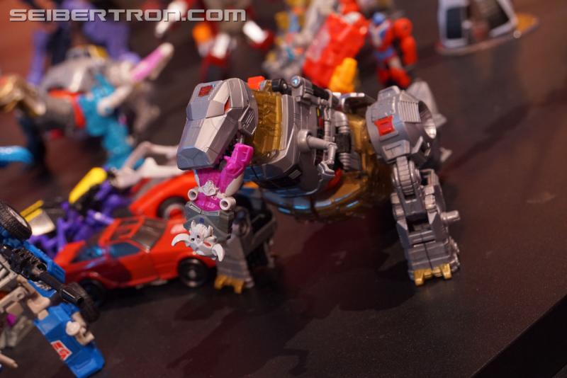 Toy Fair 2018: Transformers Power of the Primes - Transformers Event: Power Of The Primes 325