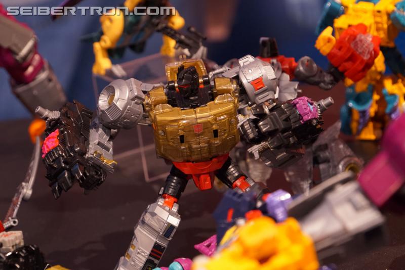 Toy Fair 2018: Transformers Power of the Primes - Transformers Event: Power Of The Primes 362