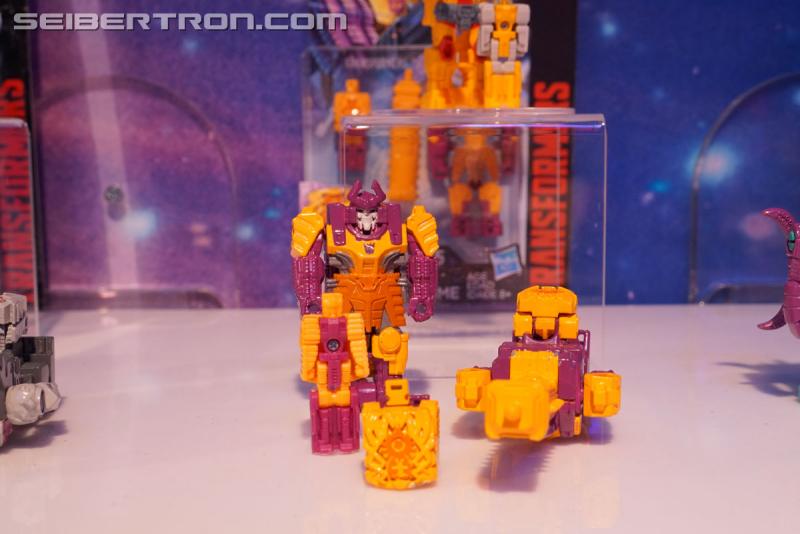 Toy Fair 2018: Transformers Power of the Primes - Transformers Event: Power Of The Primes 389