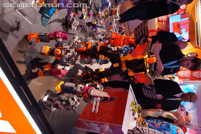 Toy Fair 2018: Transformers Power of the Primes PREDAKING - Transformers Event: Predaking 452