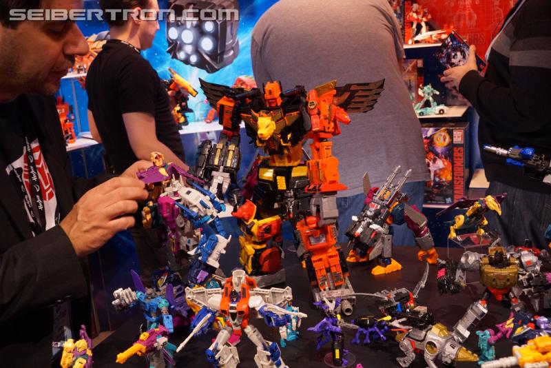 Toy Fair 2018 - Transformers Power of the Primes PREDAKING