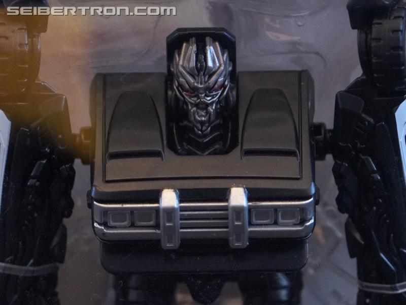 SDCC 2018: Bumblebee Movie related products - Transformers Event: DSC06031a