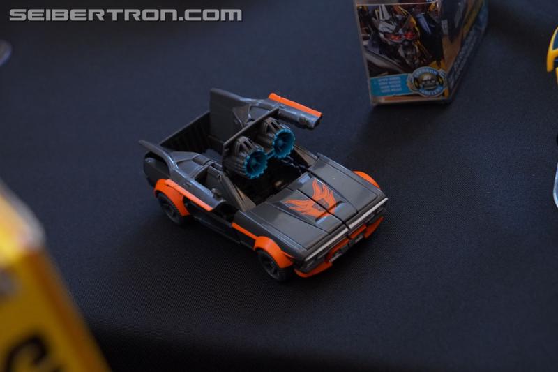 SDCC 2018: Bumblebee Movie related products - Transformers Event: DSC06036
