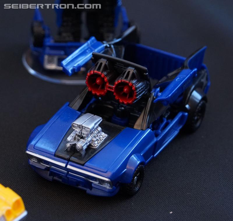 SDCC 2018: Bumblebee Movie related products - Transformers Event: DSC06047a