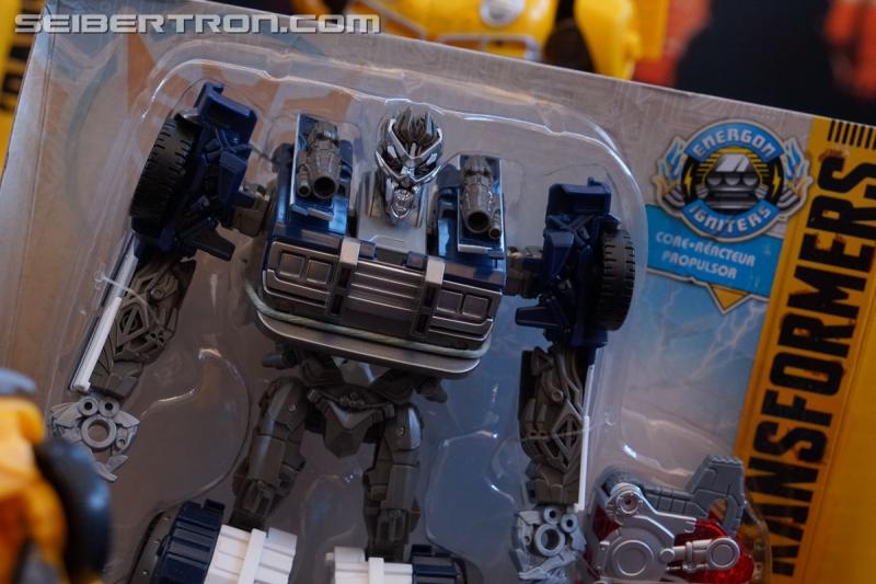 SDCC 2018: Bumblebee Movie related products - Transformers Event: DSC06094