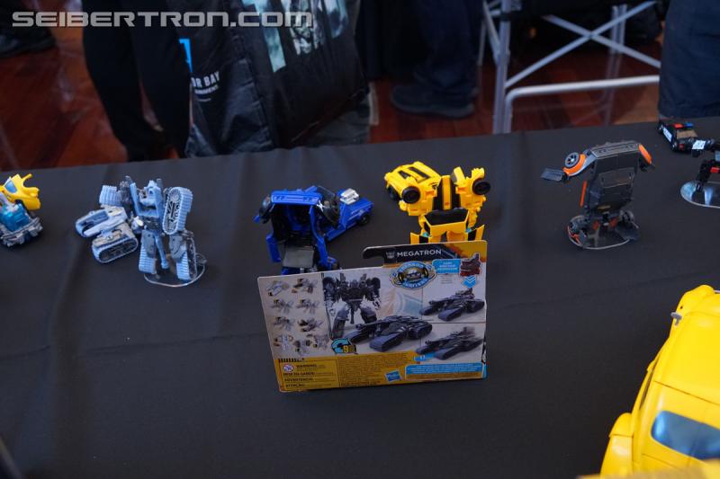 SDCC 2018: Bumblebee Movie related products - Transformers Event: DSC06110