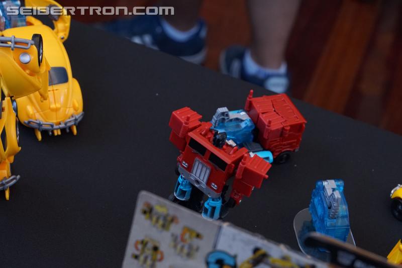 SDCC 2018: Bumblebee Movie related products - Transformers Event: DSC06117